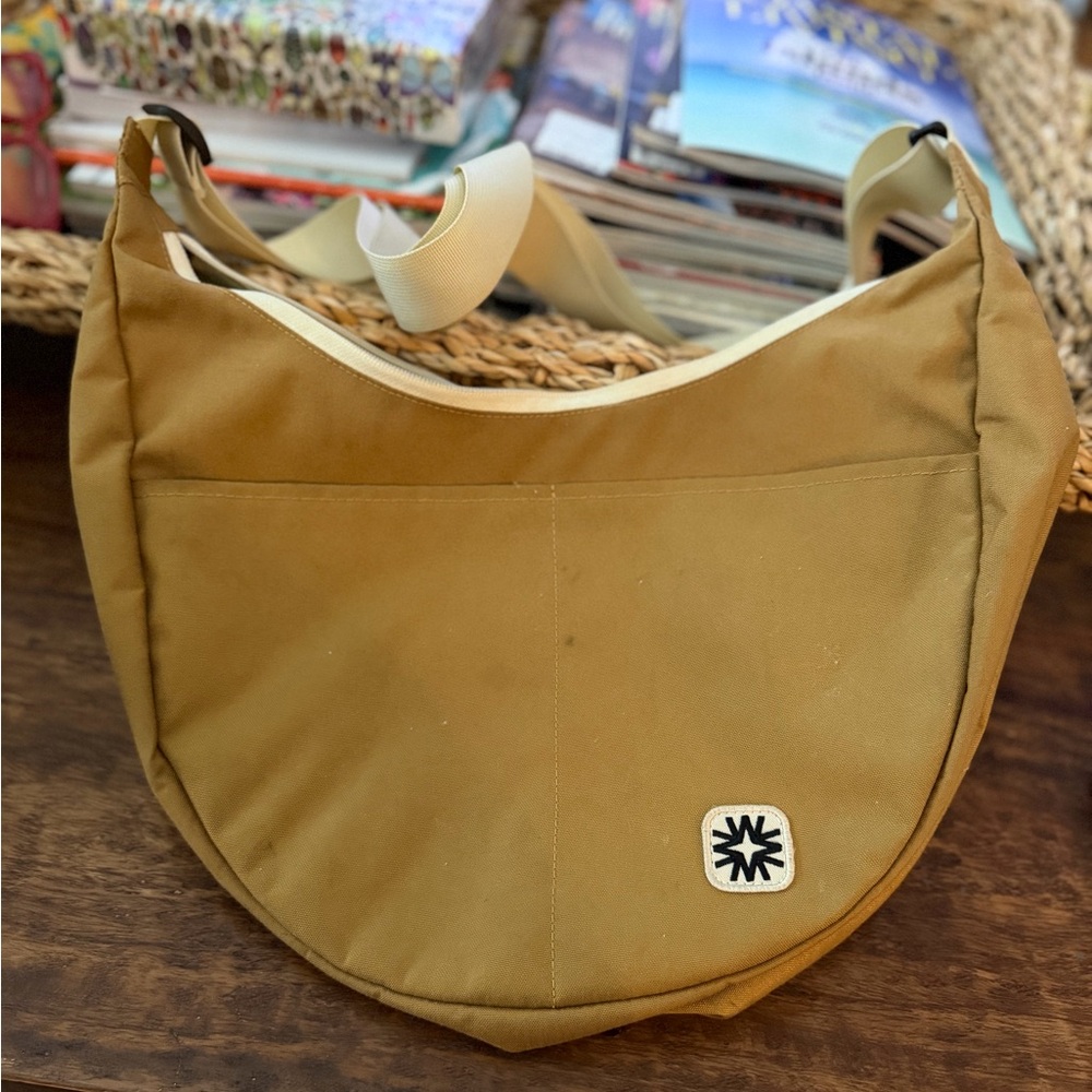 Walker Goods Bay Bag, honey color